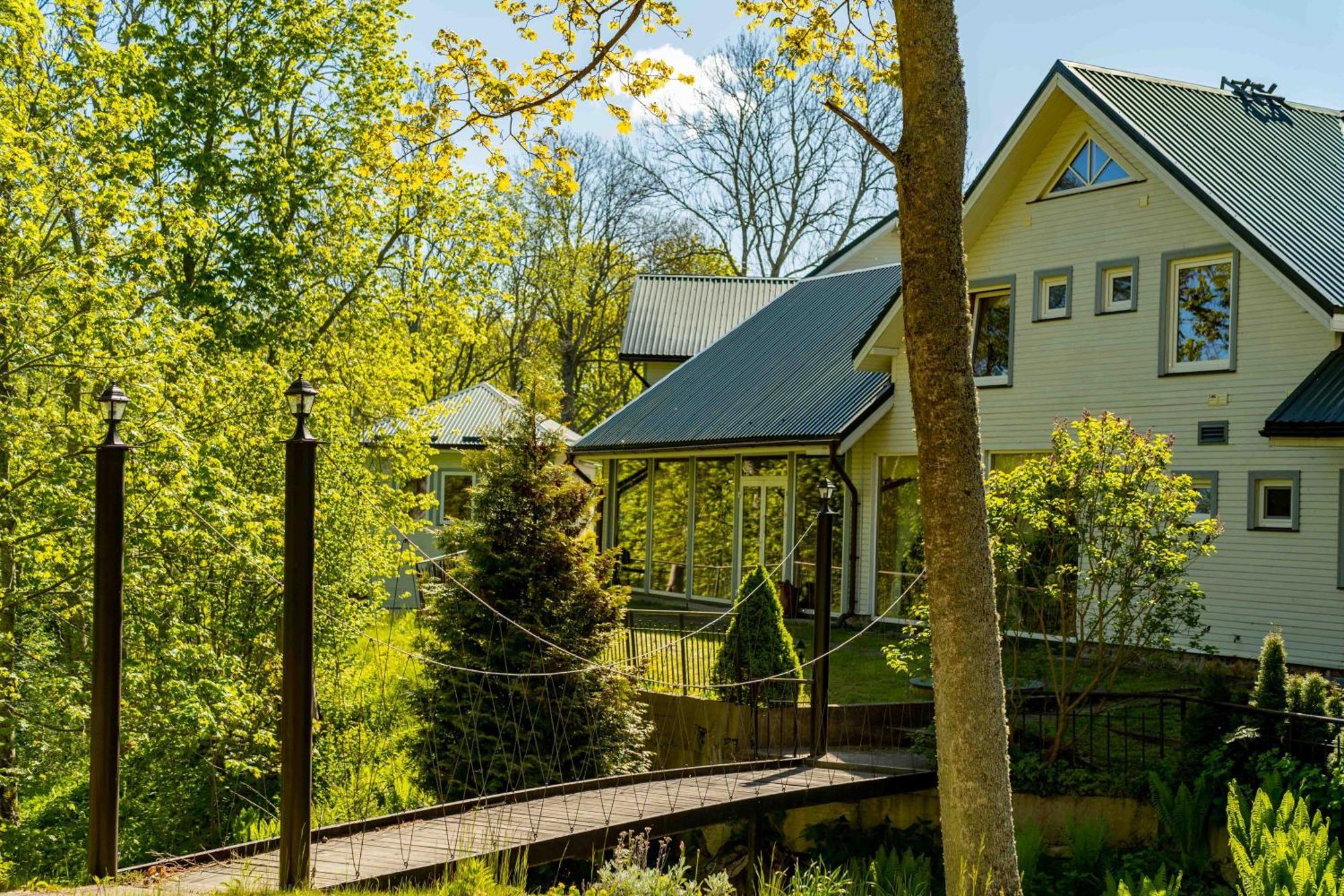 Imantas Nams Hotell Jurkalne Exteriör bild