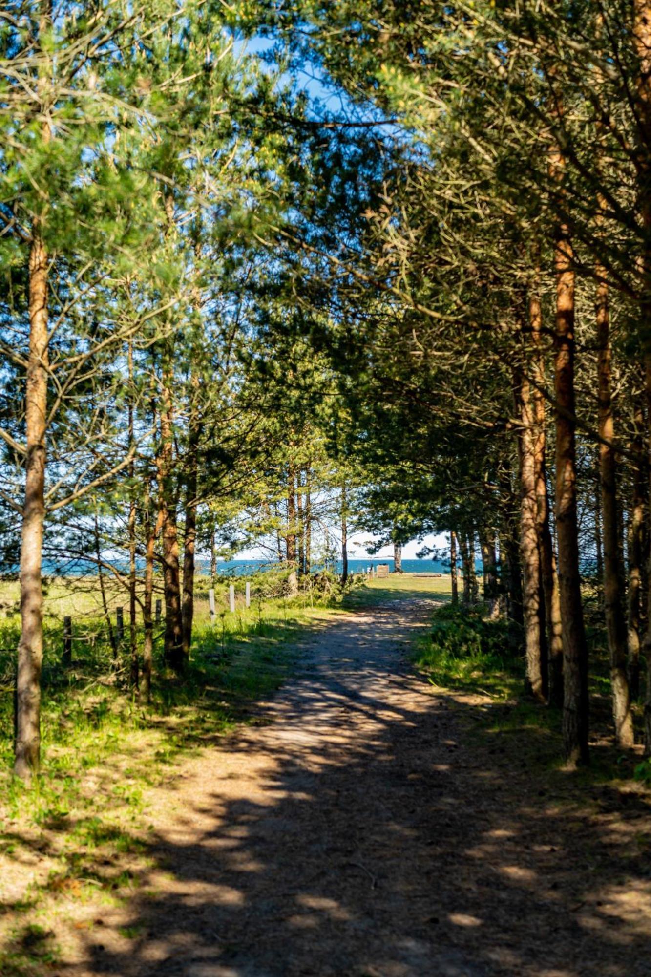Imantas Nams Hotell Jurkalne Exteriör bild