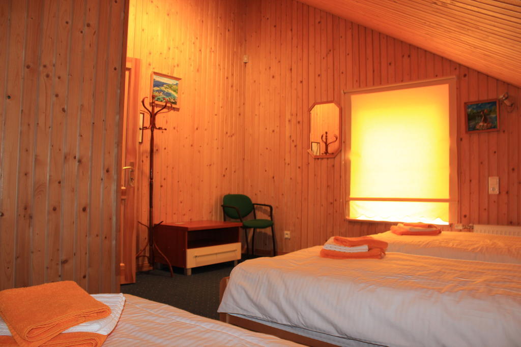 Imantas Nams Hotell Jurkalne Rum bild